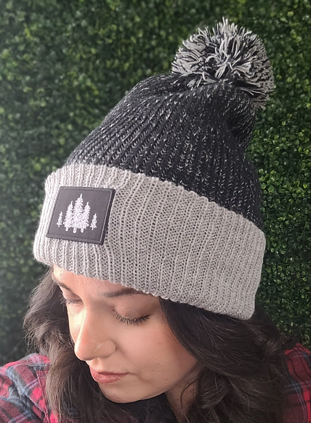 Cable Knit Pom Beanie